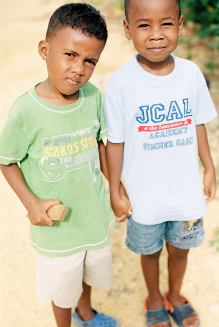 Young Boys in the Dominican Republic - Entouriste