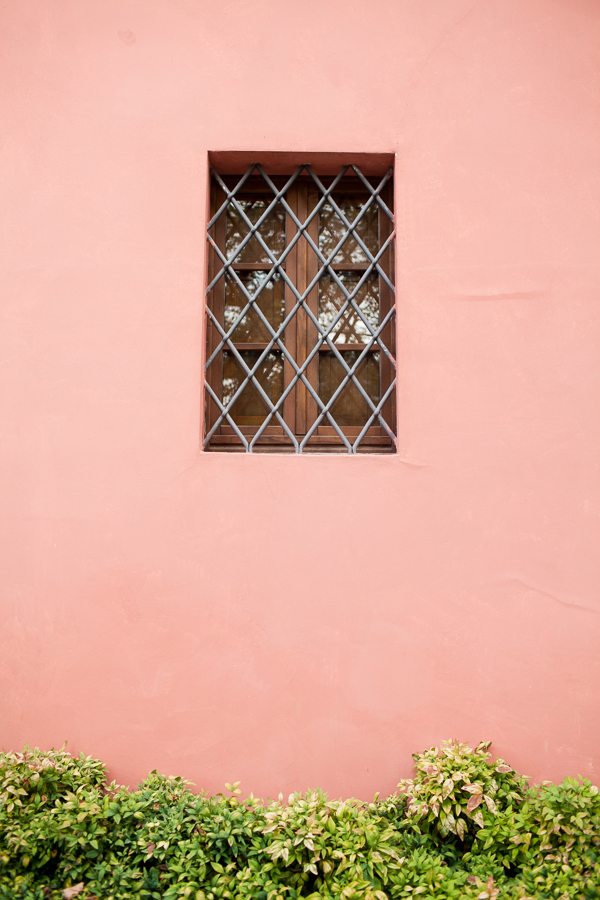 Window Bars at La Torre - Entouriste